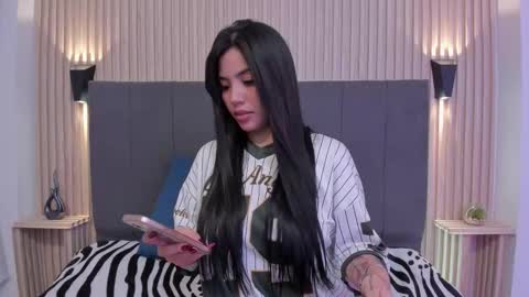 Snapshot of channeljonson chatting on 10/30/25, 04:36 Channel online show from 10/30/25, 04:36