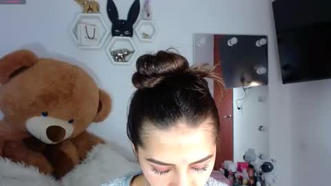 Snapshot of channelrose_1 chatting on 12/16/24, 09:20 Isabella online show from 12/16/24, 09:20