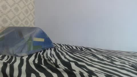 Snapshot of chantal_taylor_ chatting on 01/12/25, 06:05 Raquel online show from 01/12/25, 06:05