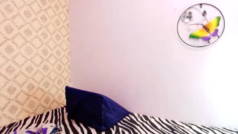 Snapshot of chantal_taylor_ chatting on 09/20/25, 12:06 Raquel online show from 09/20/25, 12:06