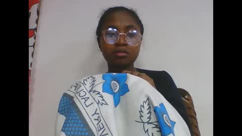 chantale483461 online show from 05/16/26, 07:27