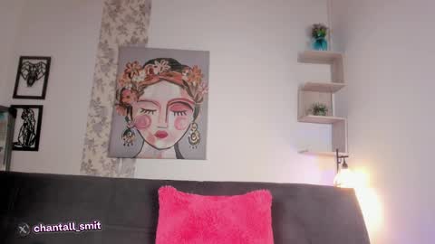 Snapshot of chantall_smith chatting on 01/08/25, 05:26 online show from 01/08/25, 05:26