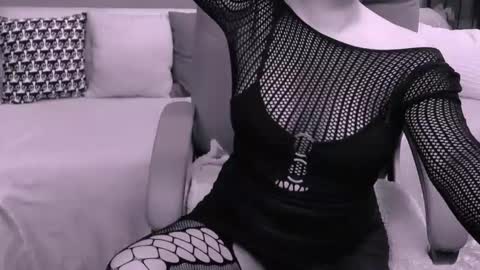 The Queen online show from 02/16/25, 04:53