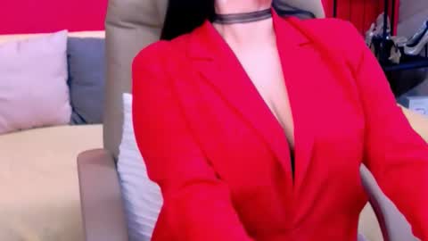 The Queen online show from 10/11/25, 03:10