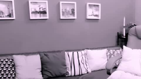 The Queen online show from 11/03/25, 01:12