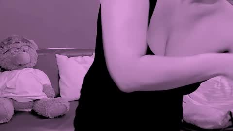 The Queen online show from 04/01/26, 01:52