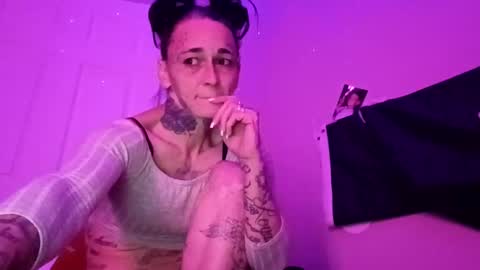 chaoticluvbug777 online show from 01/18/26, 12:20