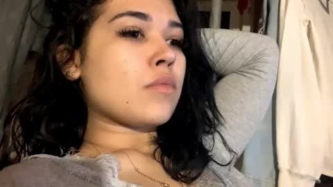 Lola online show from 01/12/26, 04:01