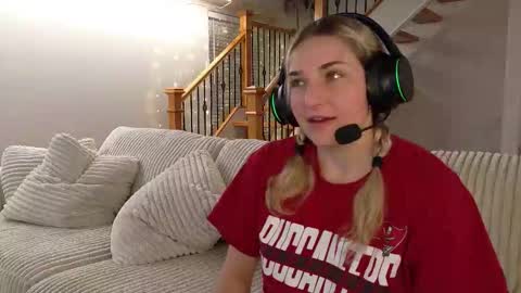 char  online show from 03/03/26, 01:01