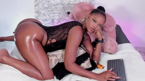 charis_hill online show from 05/06/26, 09:20