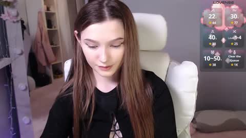 Hi guys Welcome to my room online show from 01/18/25, 02:55