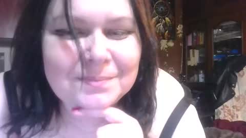 CharleeKendall online show from 12/21/25, 11:56