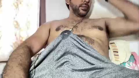 charles_dera35 online show from 10/15/25, 02:55