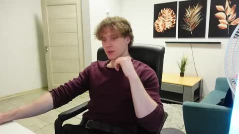 CHARLES DREAMS online show from 11/30/25, 10:47