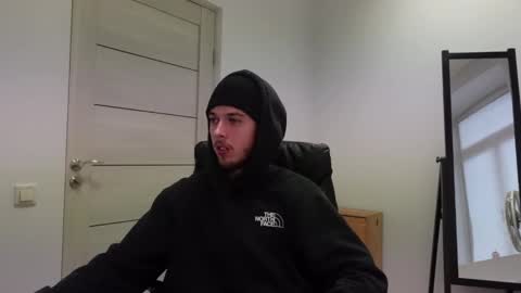 Snapshot of charles_sins chatting on 03/12/25, 02:12 CHARLES SINS online show from 03/12/25, 02:12