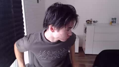 Snapshot of charleshanson69 chatting on 09/23/25, 10:29 charleshanson69 online show from 09/23/25, 10:29