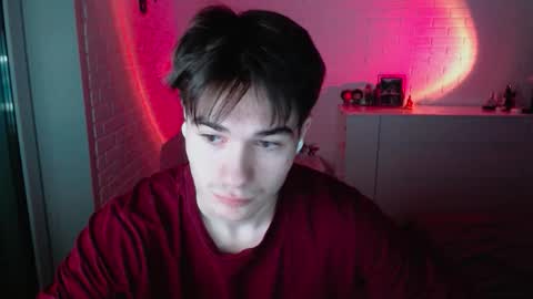 Snapshot of charleshanson69 chatting on 11/09/25, 05:00 charleshanson69 online show from 11/09/25, 05:00