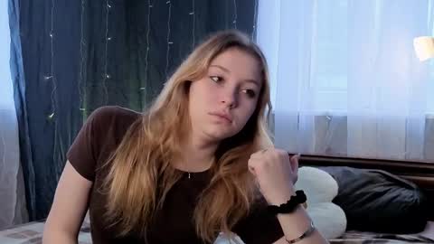 Ariel online show from 04/05/26, 10:45