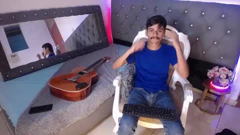 Snapshot of charlie_cock_ chatting on 09/09/25, 03:50 Charlie online show from 09/09/25, 03:50