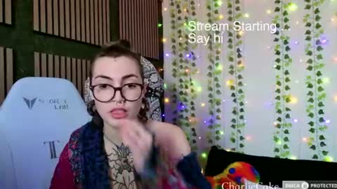 Charlie Cake online show from 07/12/26, 08:44