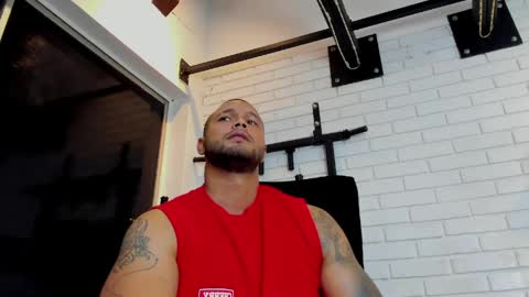 Snapshot of charliegrifin chatting on 05/14/26, 08:59 online show from 05/14/26, 08:59