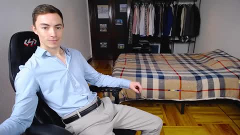 carlos reyes online show from 02/18/25, 11:44