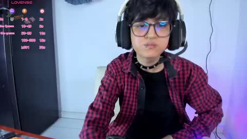 Charlie online show from 05/04/26, 10:50