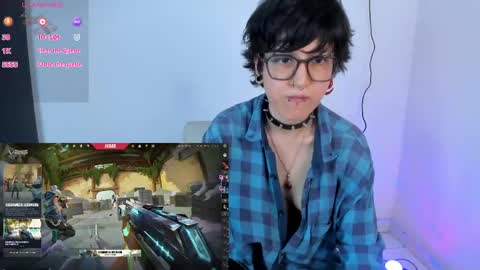 Charlie online show from 05/05/26, 04:48