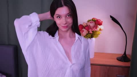 Yumi online show from 05/29/26, 10:52