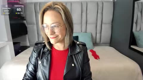 Charlot milf online show from 02/09/26, 11:58