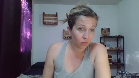 charlott online show from 01/29/25, 10:43