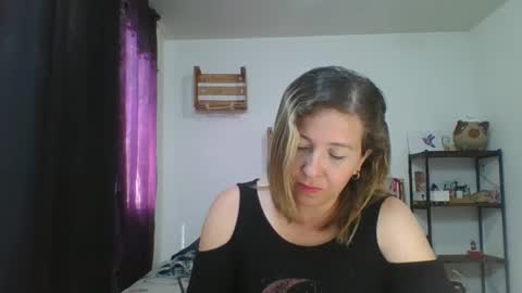 charlott online show from 02/16/25, 06:43