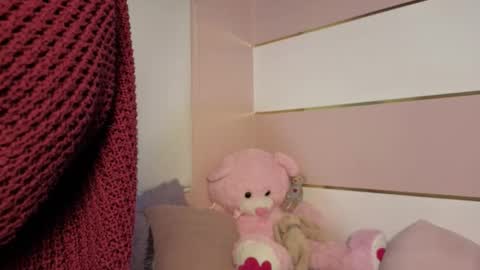 You honey online show from 10/26/25, 11:42