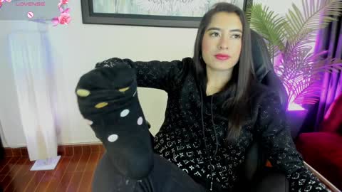 Charlote online show from 01/26/25, 05:44