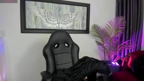 Charlote online show from 02/07/25, 02:19