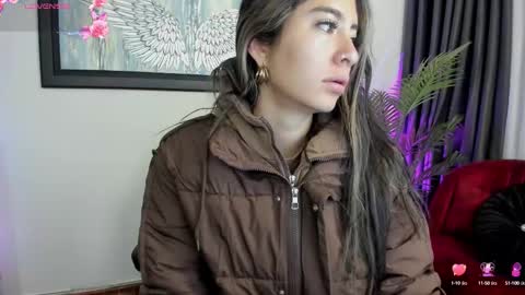 Charlote online show from 02/11/25, 11:32