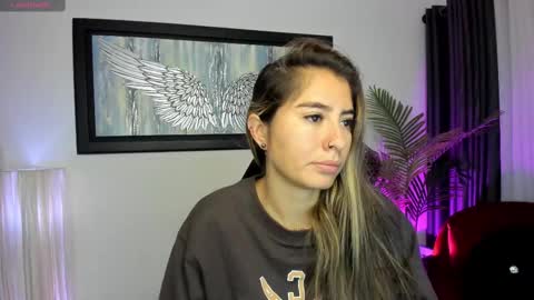 Charlote online show from 11/14/25, 11:42