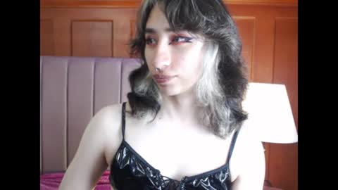 Snapshot of charlothe_dumont chatting on 07/09/26, 01:26 charlothe_dumont online show from 07/09/26, 01:26
