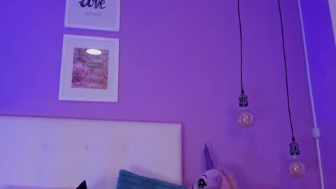 Char 3 online show from 02/25/26, 02:48