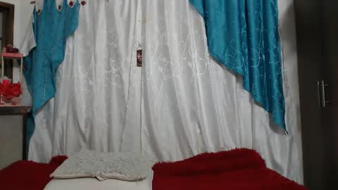 karinaa independent model online show from 03/20/26, 01:32