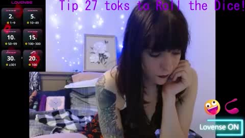 Charlotte online show from 03/31/26, 12:27