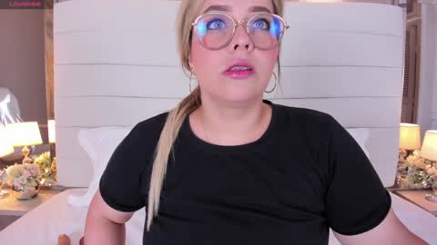 Charlotte online show from 02/08/25, 11:12