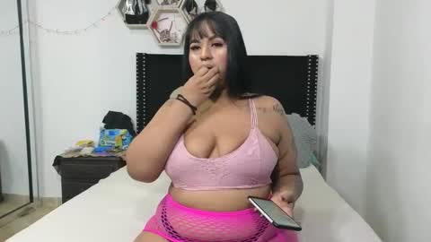 charlotte_027 online show from 01/09/25, 06:17