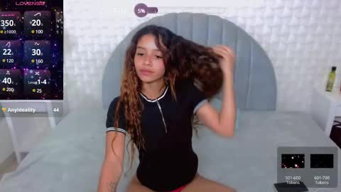 Snapshot of charlotte_0309 chatting on 01/27/25, 06:41 charlotte online show from 01/27/25, 06:41