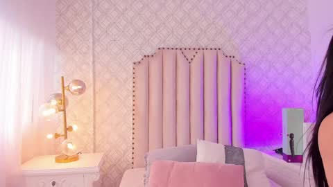   Charlotte  online show from 01/05/25, 07:17