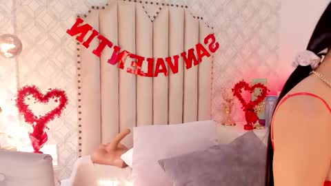   Charlotte  online show from 02/14/25, 09:10