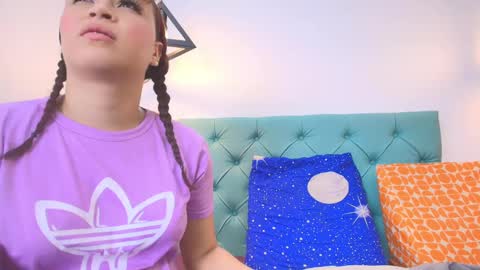 Charlotte and Zac online show from 02/12/25, 07:13