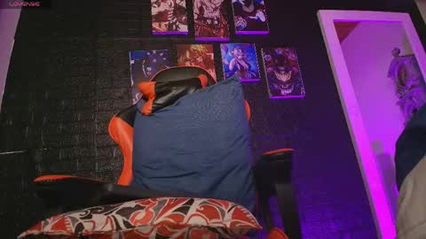 charlotte_cruzxx online show from 04/20/26, 05:43