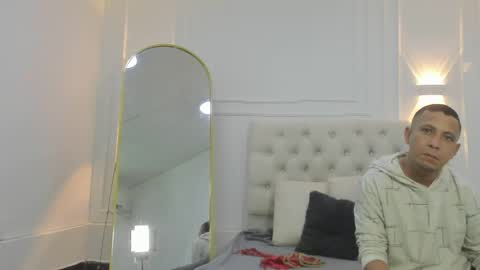 charlottte y dante online show from 04/13/26, 03:56