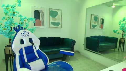 Charlotte online show from 03/09/25, 06:50